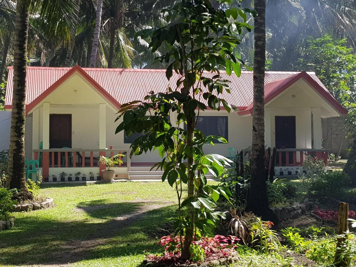 Sj Pabua Travellers Inn Мамбахао Экстерьер фото